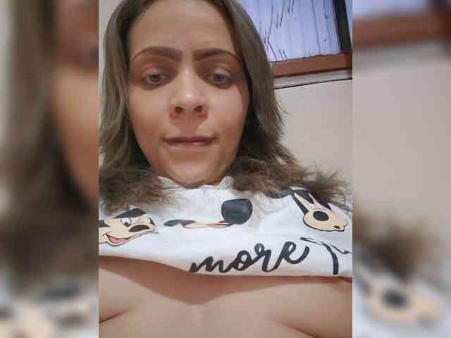 Leilane31 webcam