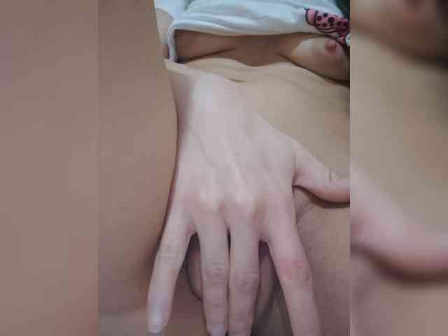 Leilane31 webcam