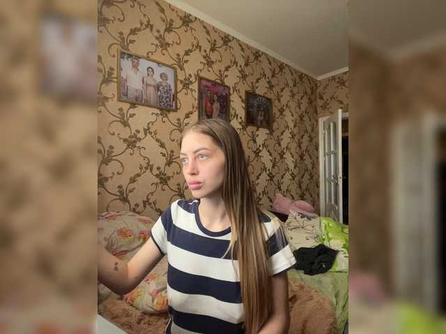 Sweet22girl21242 live cam on BongaCams