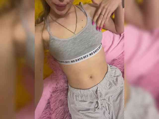 Sweet22girl21242 webcam