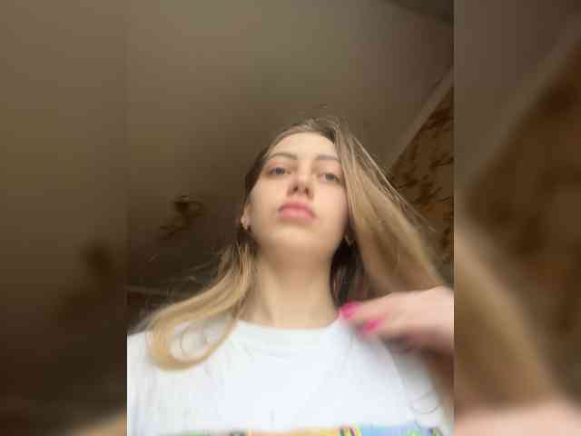 Sweet22girl21242 webcam