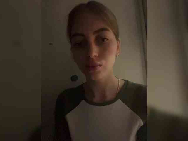 Sweet22girl21242 webcam