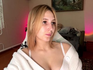 Alyonacuttie Porn Show
