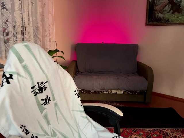Alyonacuttie live cam on BongaCams