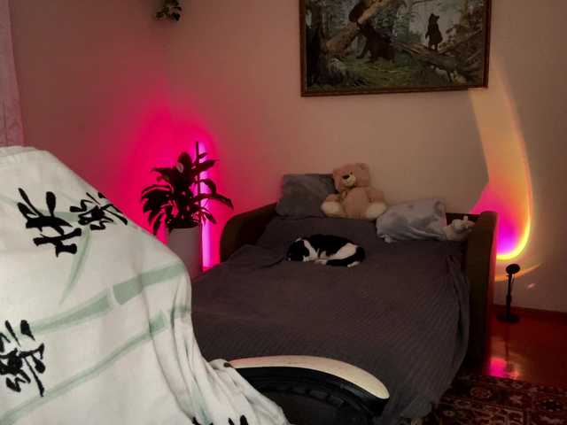 Alyonacuttie webcam