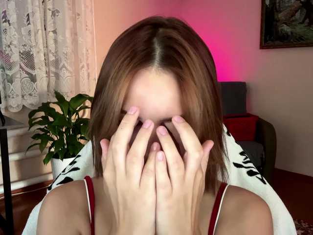 Alyonacuttie live cam on BongaCams