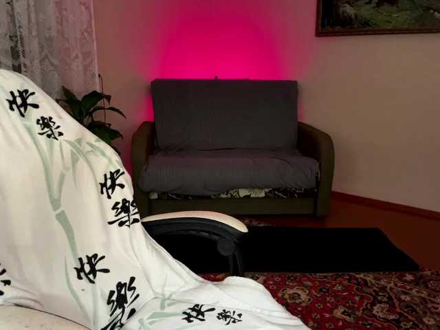 Alyonacuttie live cam on BongaCams