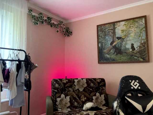Alyonacuttie live cam on BongaCams