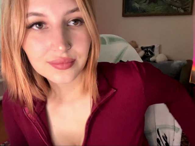  Alyonacuttie chat room