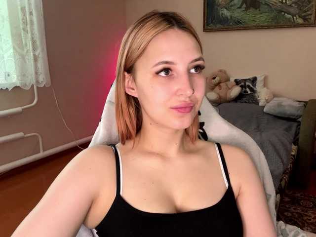  Alyonacuttie chat room