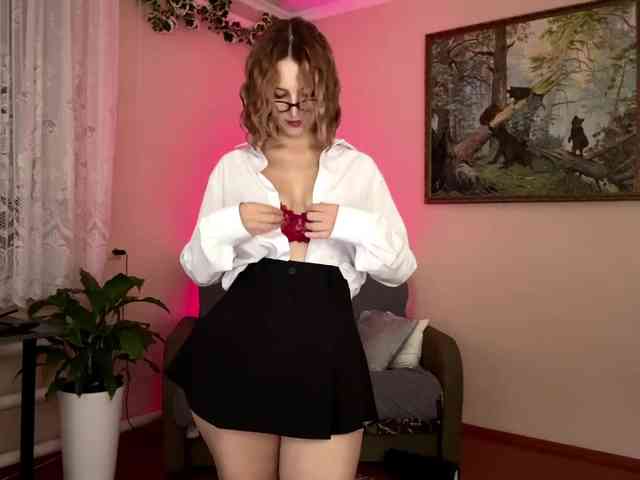 Alyonacuttie webcam