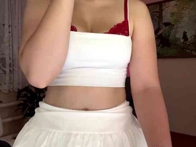 Alyonacuttie webcam