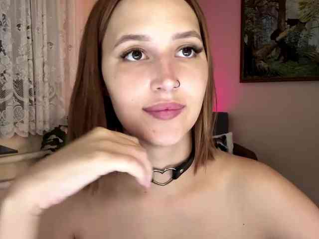 Alyonacuttie webcam