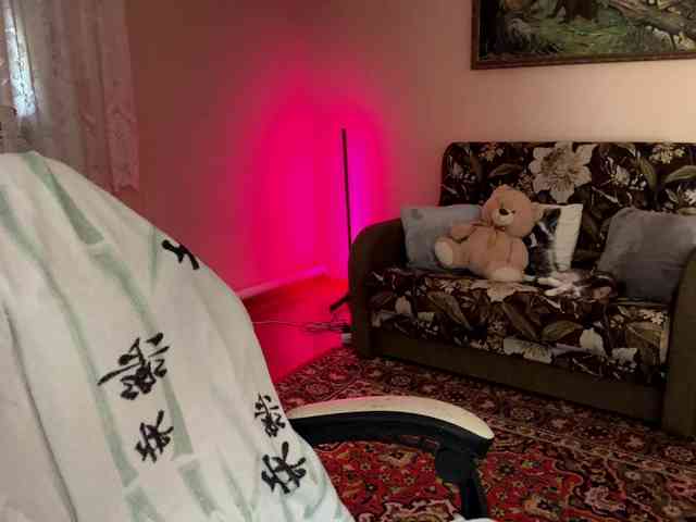 Alyonacuttie webcam