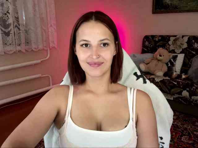 Alyonacuttie webcam