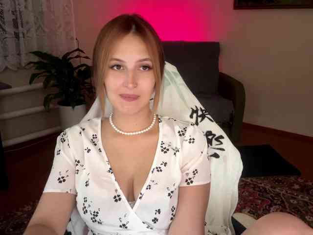 Alyonacuttie Live Webcam on BongaCams