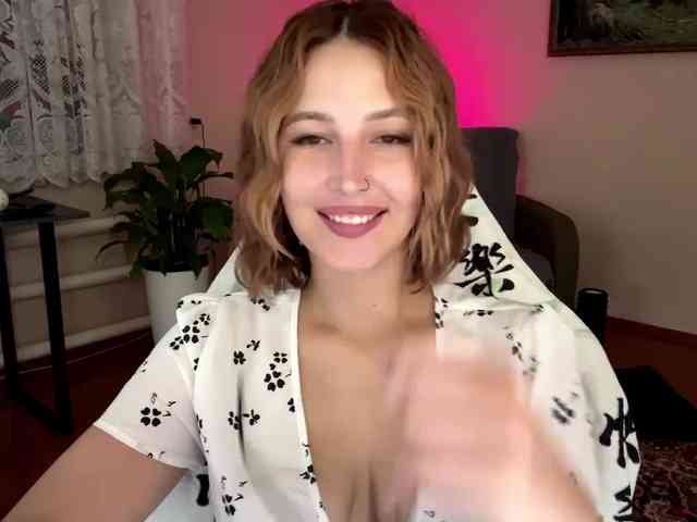 Alyonacuttie Alyonacuttie