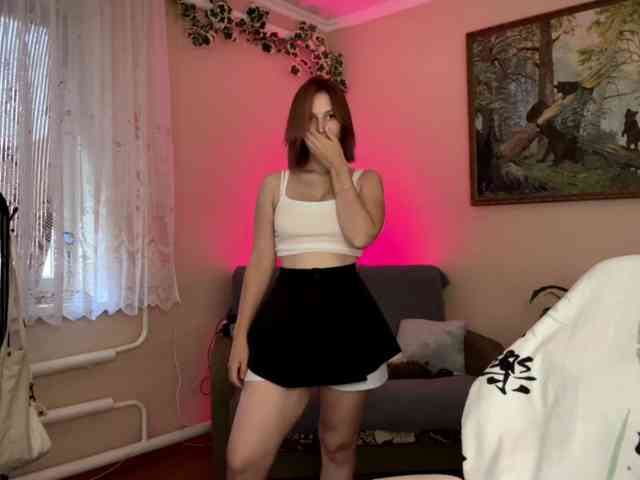 Alyonacuttie webcam