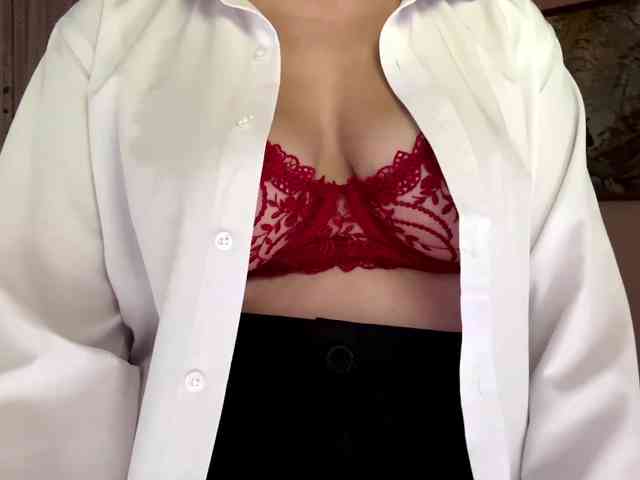 Alyonacuttie webcam