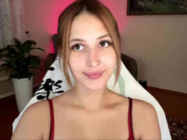 Alyonacuttie webcam