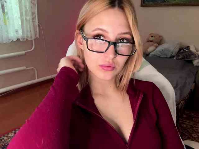 Alyonacuttie