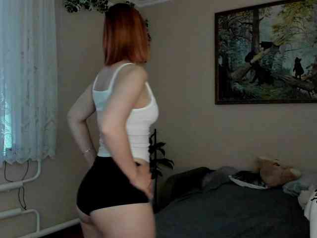 Alyonacuttie webcam