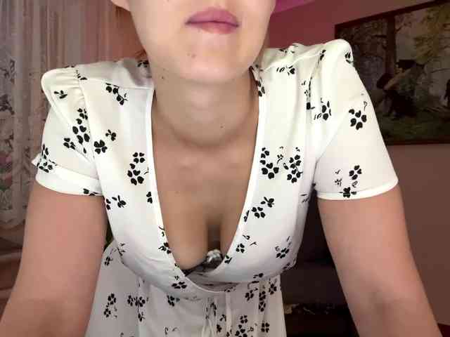 Alyonacuttie webcam