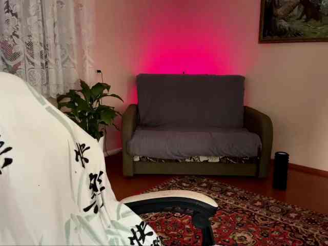 Alyonacuttie webcam