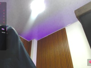 alonddra-tay Porn Show