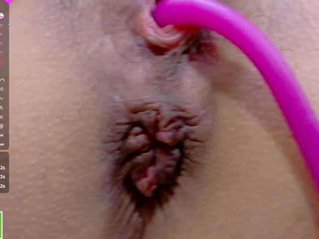 alonddra-tay live cam on BongaCams