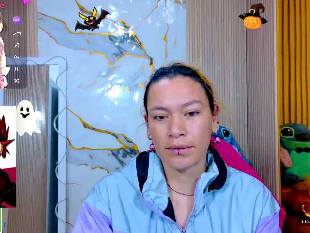 alonddra-tay live cam on BongaCams