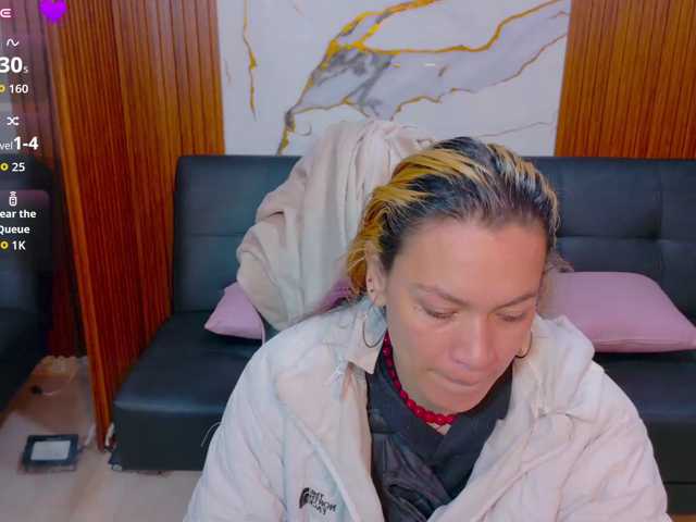 alonddra-tay live cam preview