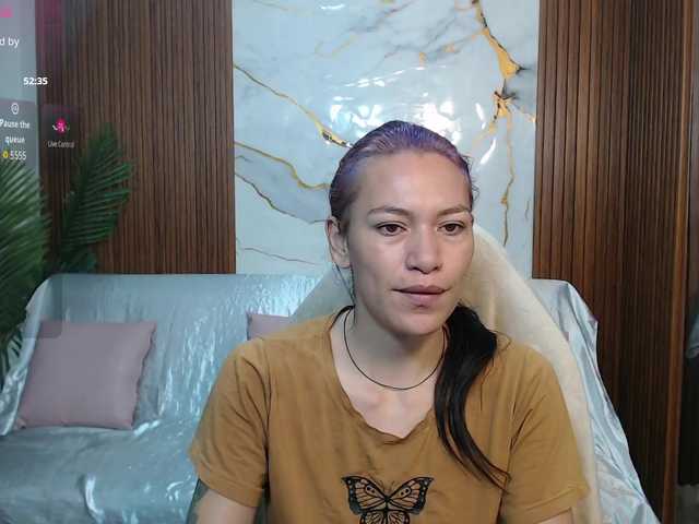 alonddra-tay live cam on UnifiedCams