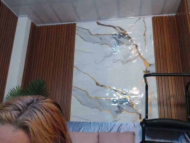 alonddra-tay live cam on BongaCams