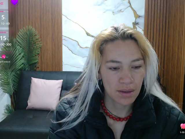 alonddra-tay live webcam show