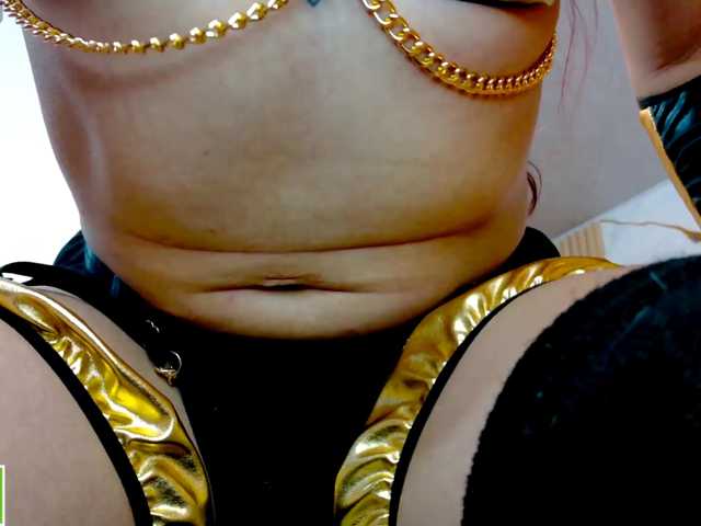 alonddra-tay live cam on BongaCams