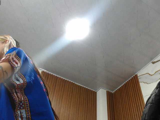 alonddra-tay live webcam show