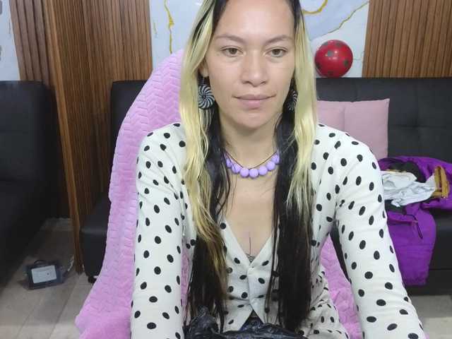 alonddra-tay cam belle