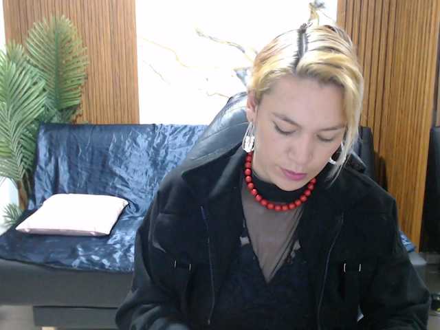 alonddra-tay live webcam show