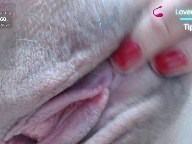 alonddra-tay webcam