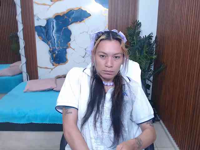 alonddra-tay