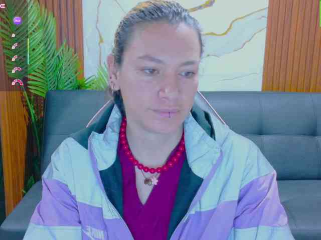 alonddra-tay