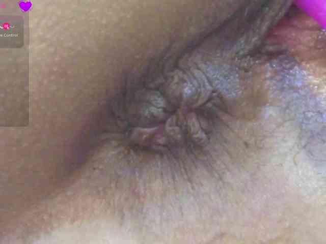 alonddra-tay webcam