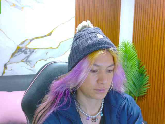 alonddra-tay