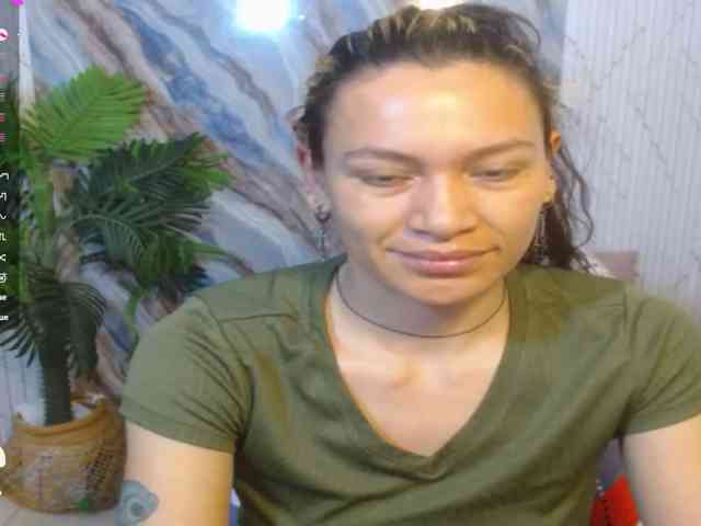 alonddra-tay