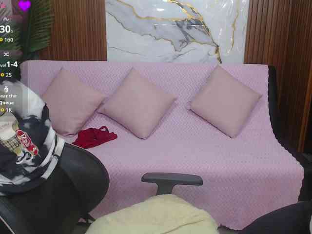 alonddra-tay webcam