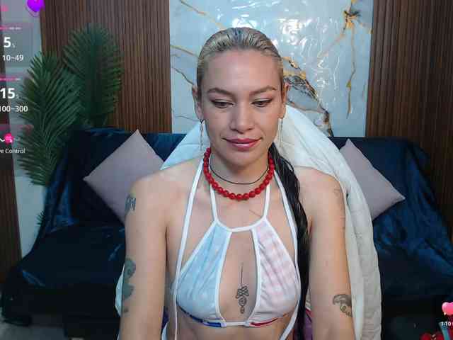 alonddra-tay webcam