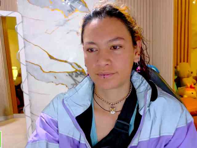 alonddra-tay