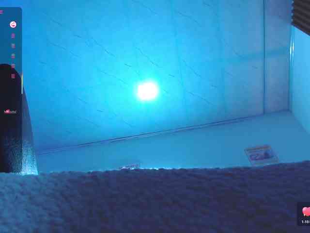 alonddra-tay webcam