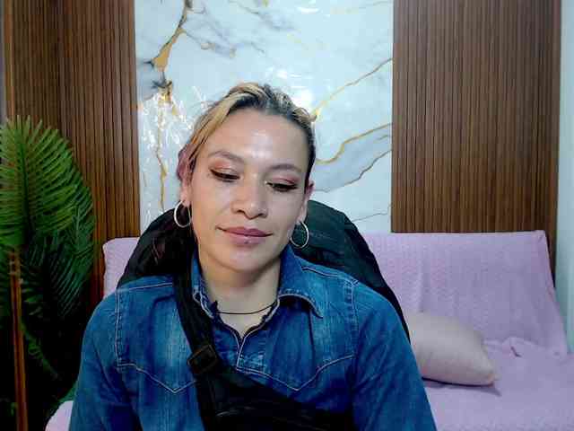 alonddra-tay alonddra-tay